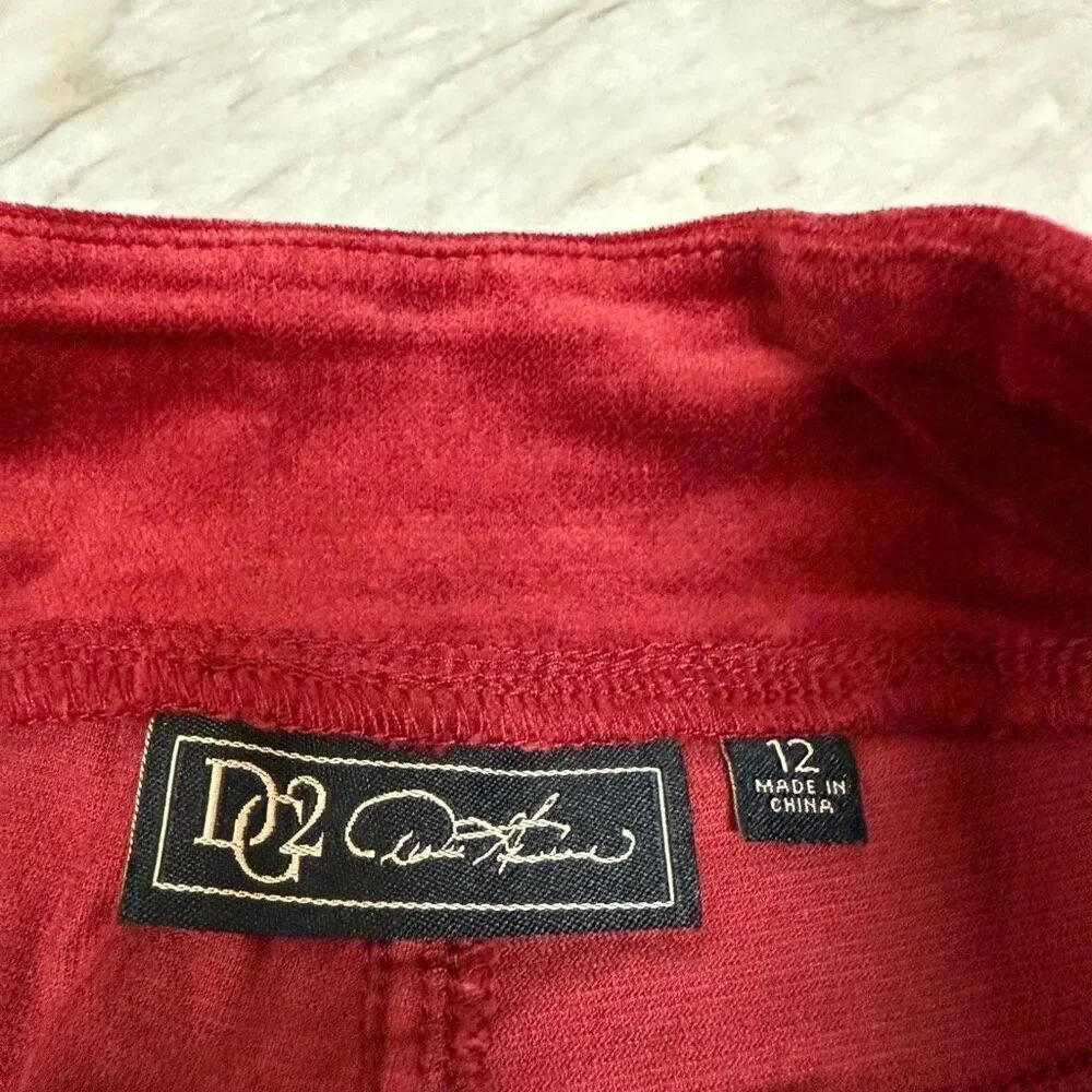 DG2 by Diane Gilman Stretch Velvet Pull-On Embroidered Bootcut Pant size 12 NWT - Picture 3 of 8